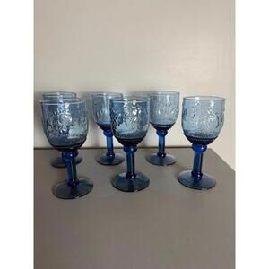 Beautiful Set of 6 vintage Blue Embossed Glass Goblets